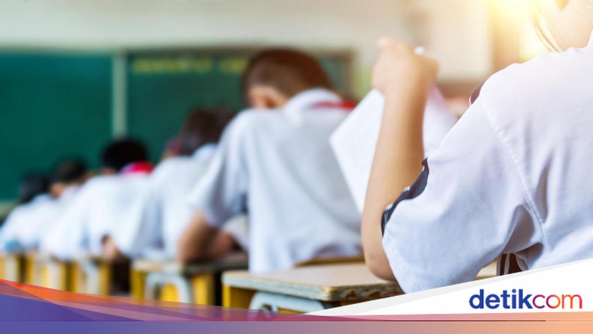 Seven Banten High Schools Withdraw from Free Education Programme, Governor Assures Enrolled Students Will Not Be Affected
