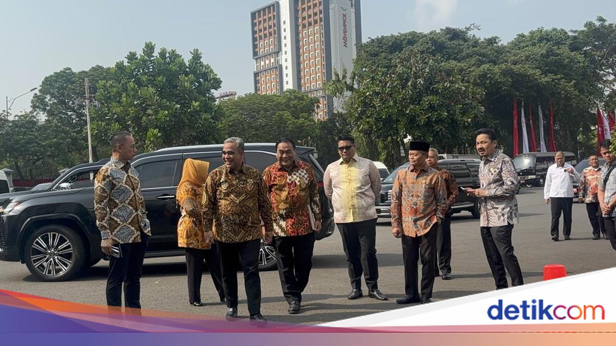 MPR Leadership Meets Prabowo at Palace