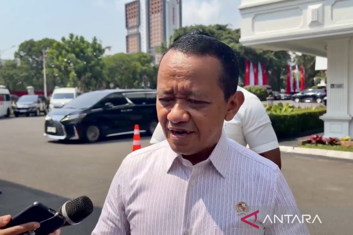Prabowo Receives Report from Bahlil on Energy Security Programme