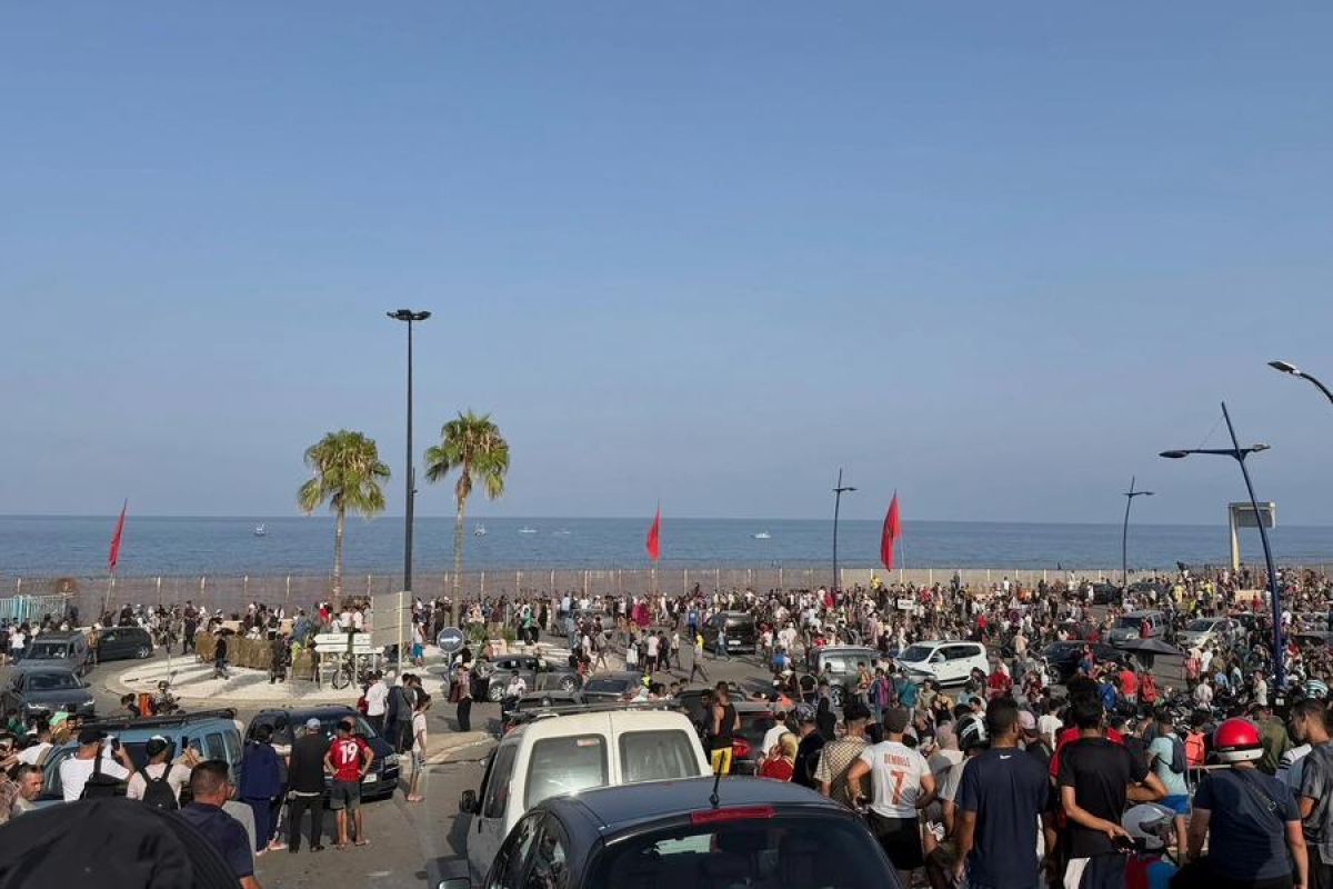 Spain Deploys Floating Barrier at Sea as Ceuta Death Toll Rises