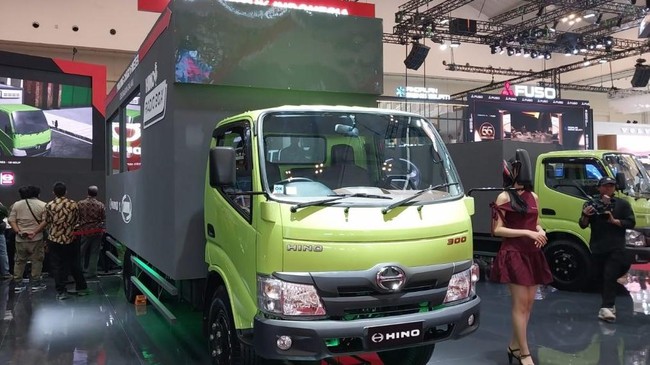 Commercial Vehicle Boss Reveals This Profession Is Most Sought-After, a Key Position