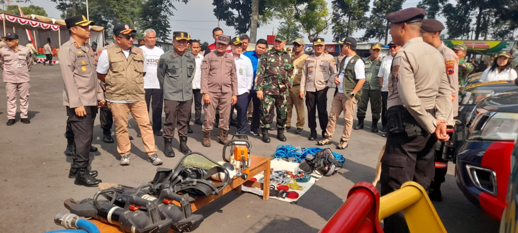 Karanganyar Regency and Perhutani Hold Forest Fire Alert Drill on Mount Lawu