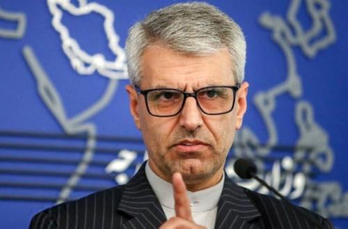 Trump Claims US-Iran Talks to Resume, Tehran Denies