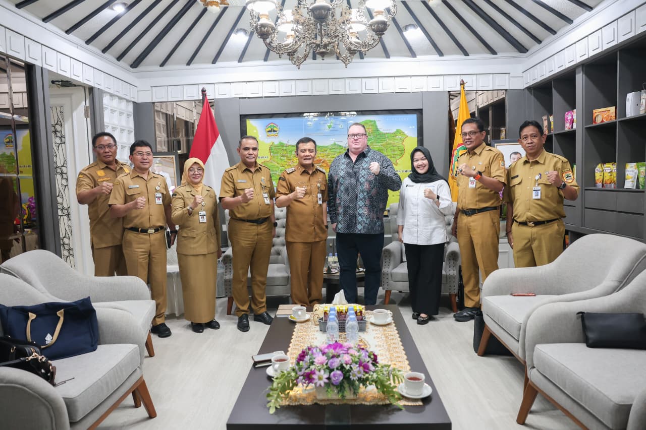 Australian Firm to Invest US$350 Million in Batang Special Economic Zone Factory