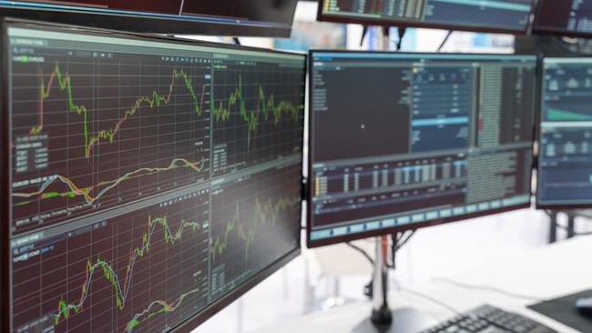 Stock Recommendations Today: TLKM, INTP, and Others in Focus
