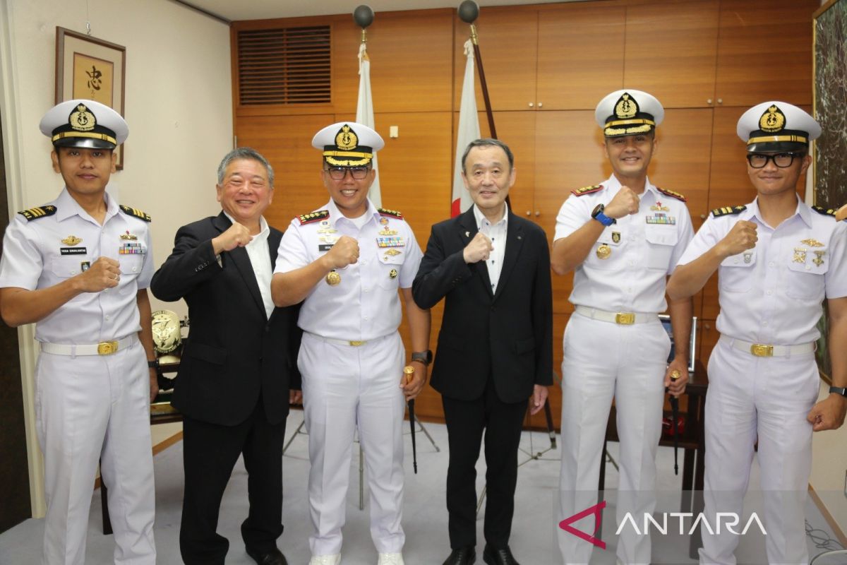 Indonesian Navy Strengthens Bilateral Ties with Japanese Government