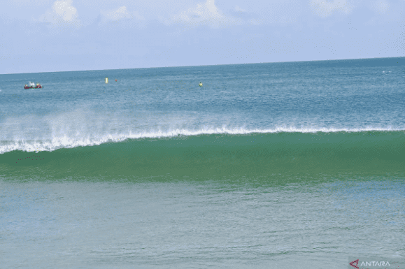 Waves Up to 6 Metres Forecast in Southern Bali Waters from 5-8 August 2026