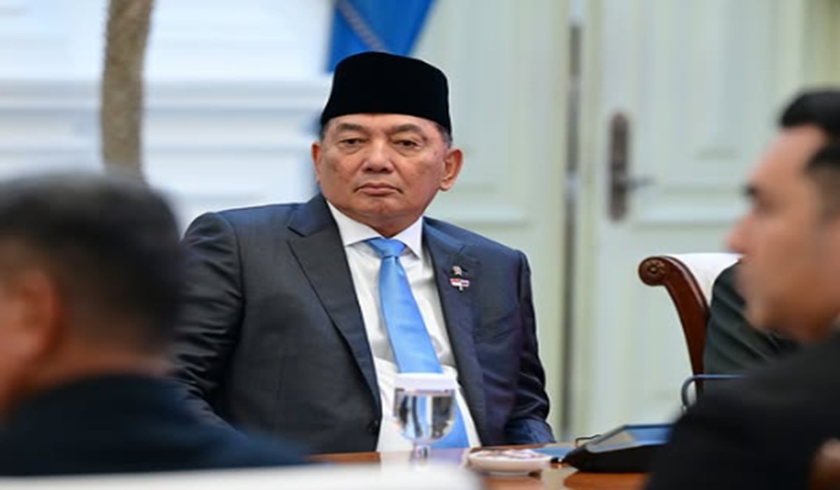 Indonesian and Thai Defence Ministers Discuss Malacca Strait Security