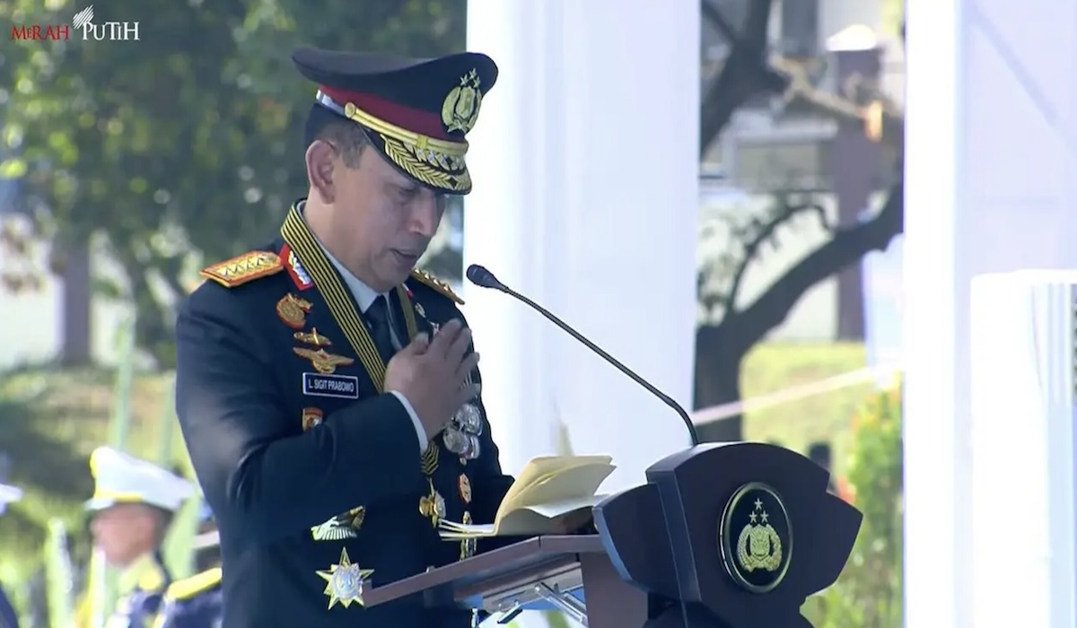 DPR's Sahroni Dismisses National Police Chief Replacement Rumours, Praises Sigit's Professionalism