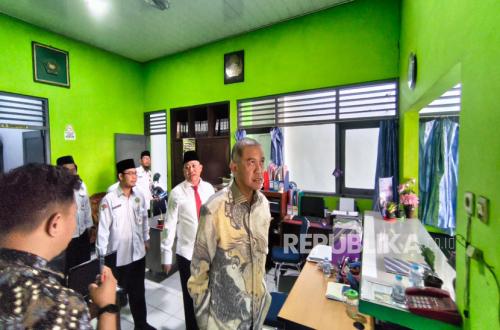 MP Highlights Poor Condition of KUA Bulu, Pushes for Budget Increase