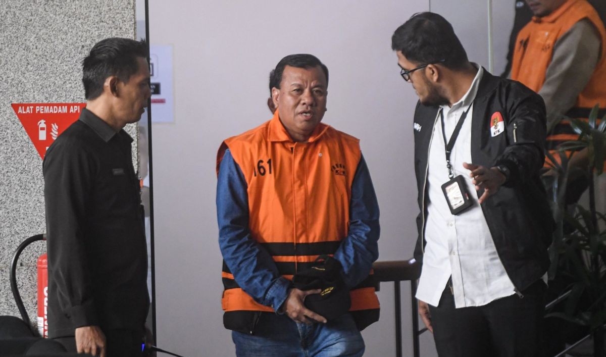 KPK: Kuansing Regent Allegedly Cut Employee Allowances by 50%