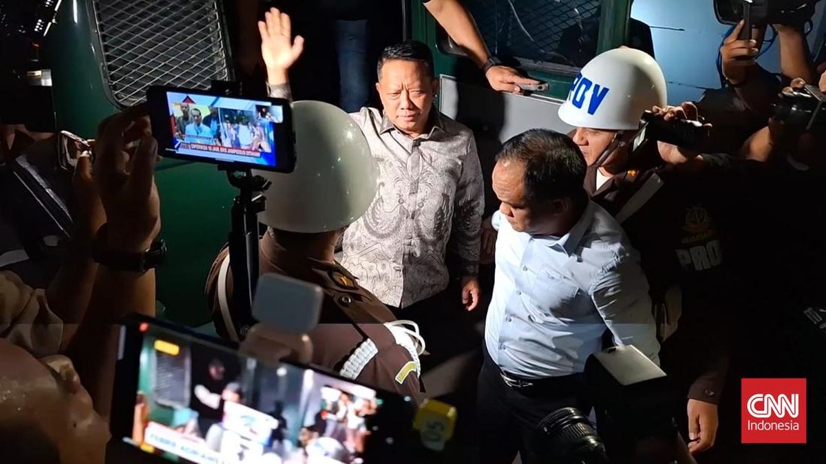 AGO and Police Ready to Face Former Junior Attorney General's Pretrial Motion