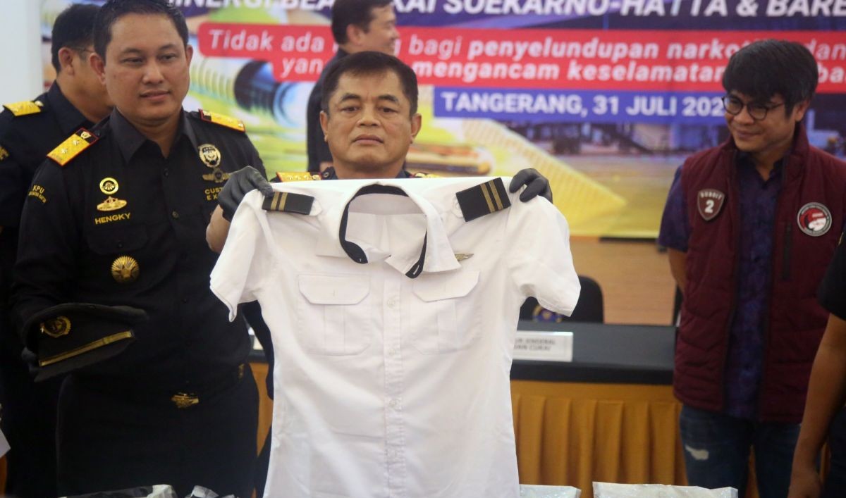 Juanda Customs Foils Smuggling of Methamphetamine and Ecstasy from Malaysia
