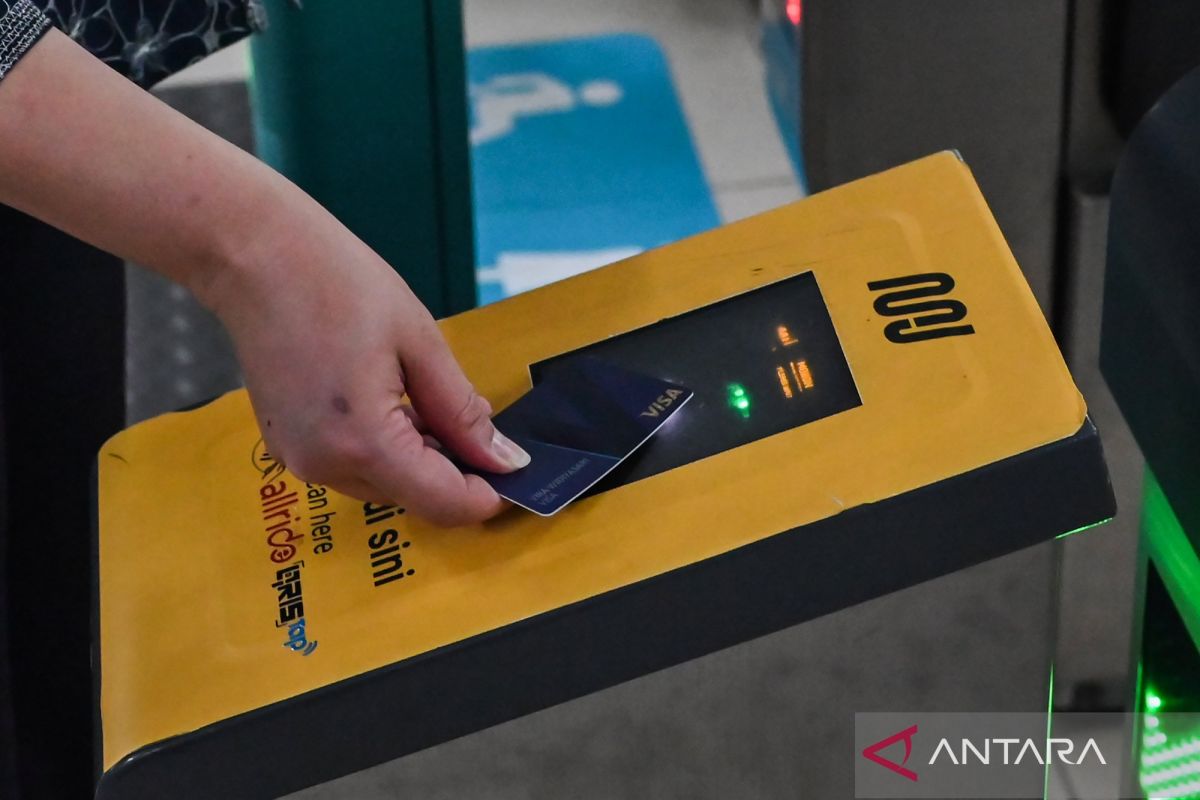 MRT Jakarta Rides Now More Practical with BRI Contactless Credit Cards