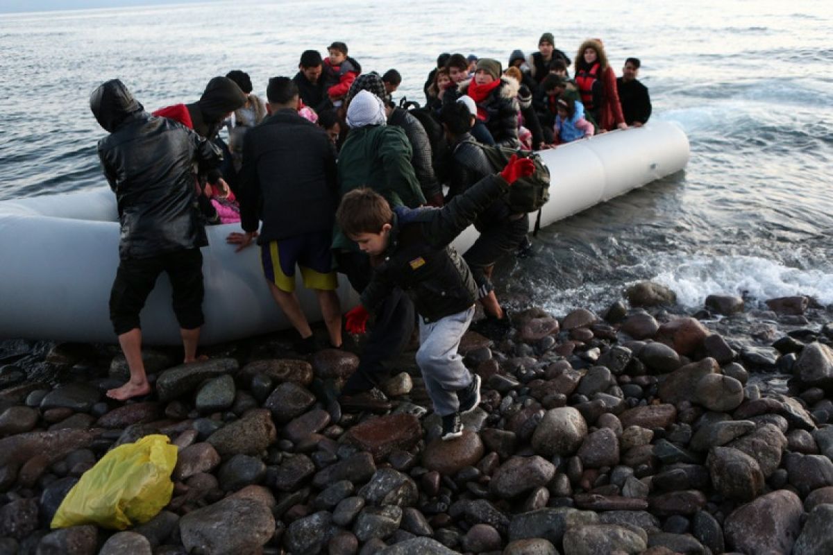 European Commission Says Illegal Migration Down 55 Percent in Two Years