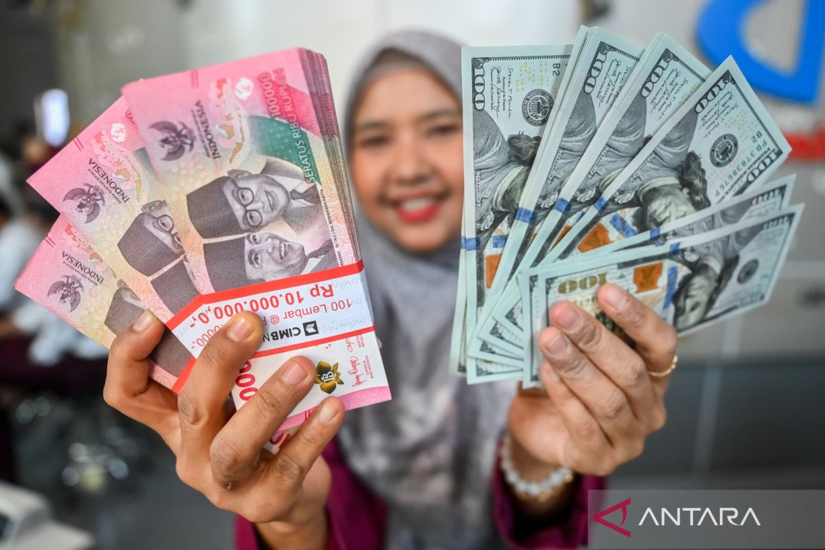 Rupiah expected to weaken as market awaits US NFP data release
