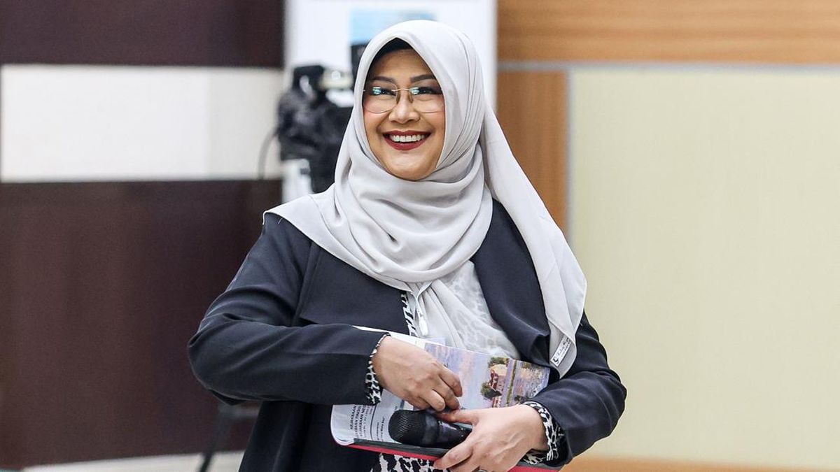 Trial of Doctor Tifa in Jokowi Diploma Case Postponed to 13 August