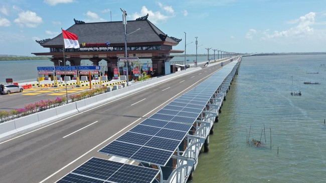 Prabowo Targets 100 GW Solar Power, First Phase to Be Built in Bali