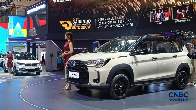 Not EVs, This Japanese Manufacturer Is Instead Pushing Hybrid Car Sales