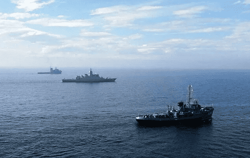 Trump Issues Ultimatum to Iran to Reopen Strait of Hormuz