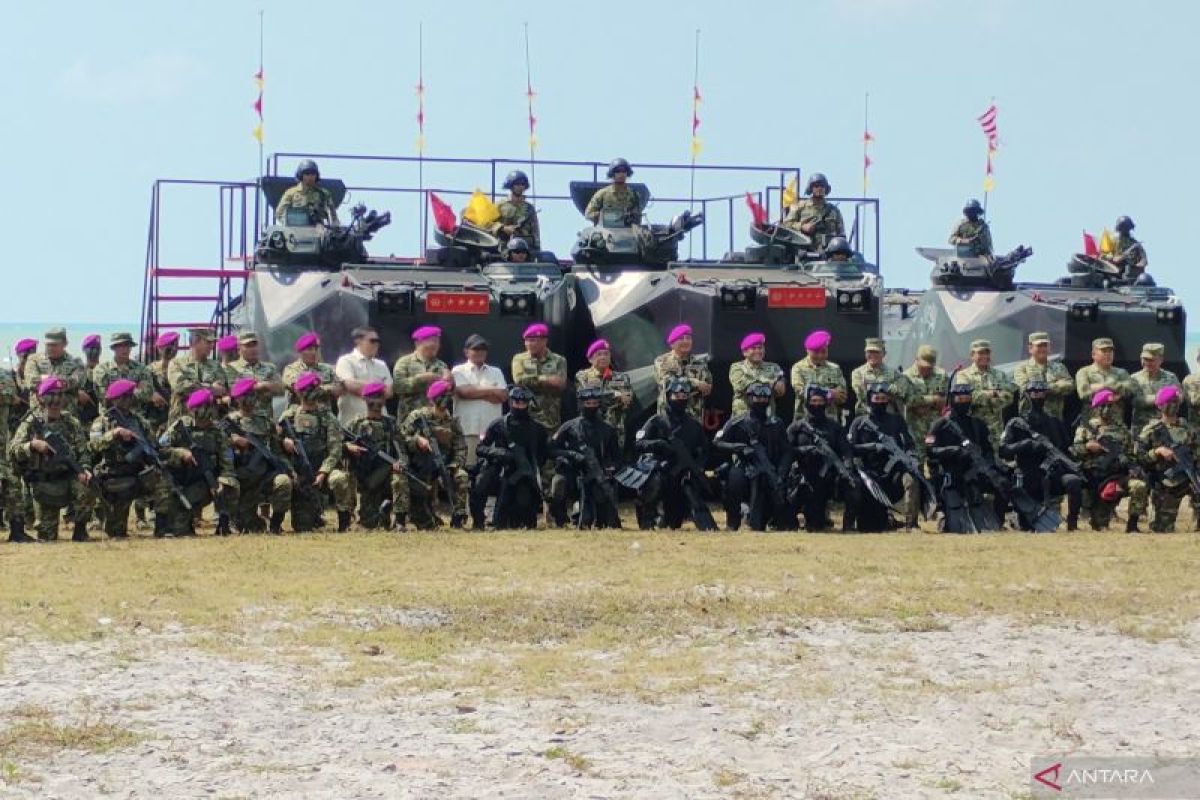 Defence Minister: TNI's Weaponry and Ammunition Needs Beginning to Be Met