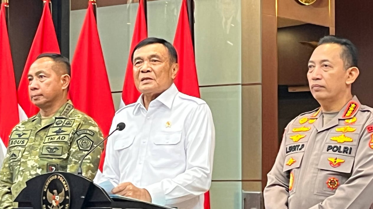 Coordinating Minister for Political and Security Affairs on High Fences at Malls: It's Their Own Security Interest, Already Addressed