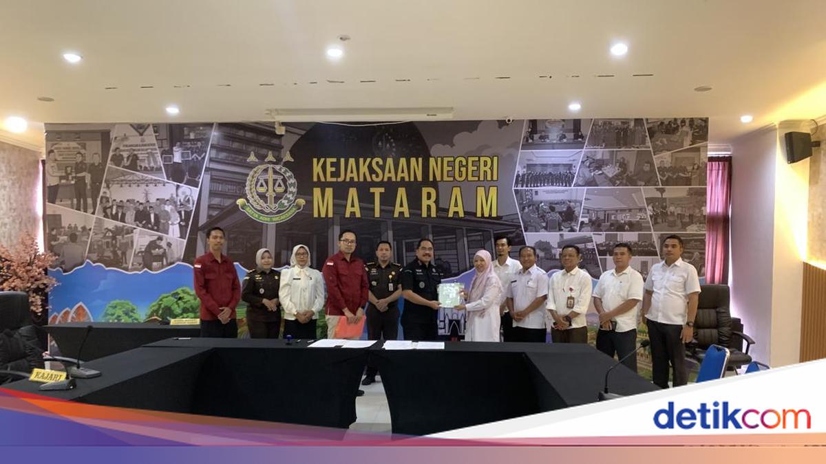 Corruption Assets of Bagek Polak Village Head Returned to West Lombok Regency Government