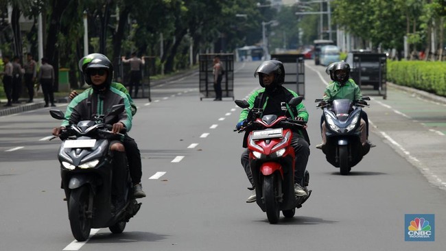 Ojol Drivers Reveal Daily Earnings After School Holidays End