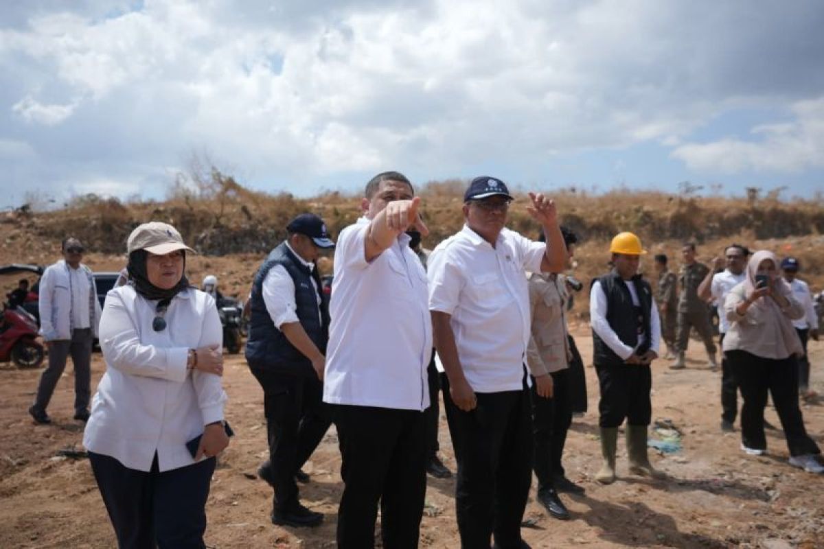 Environment Minister Praises Tamangapa Landfill Progress in Ending Open Dumping