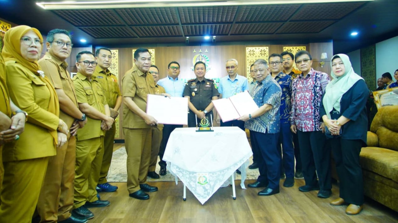 South Sumatra High Prosecutor's Office Recovers Rp127 Billion in State Losses Through Mediation with Haji Halim's Family