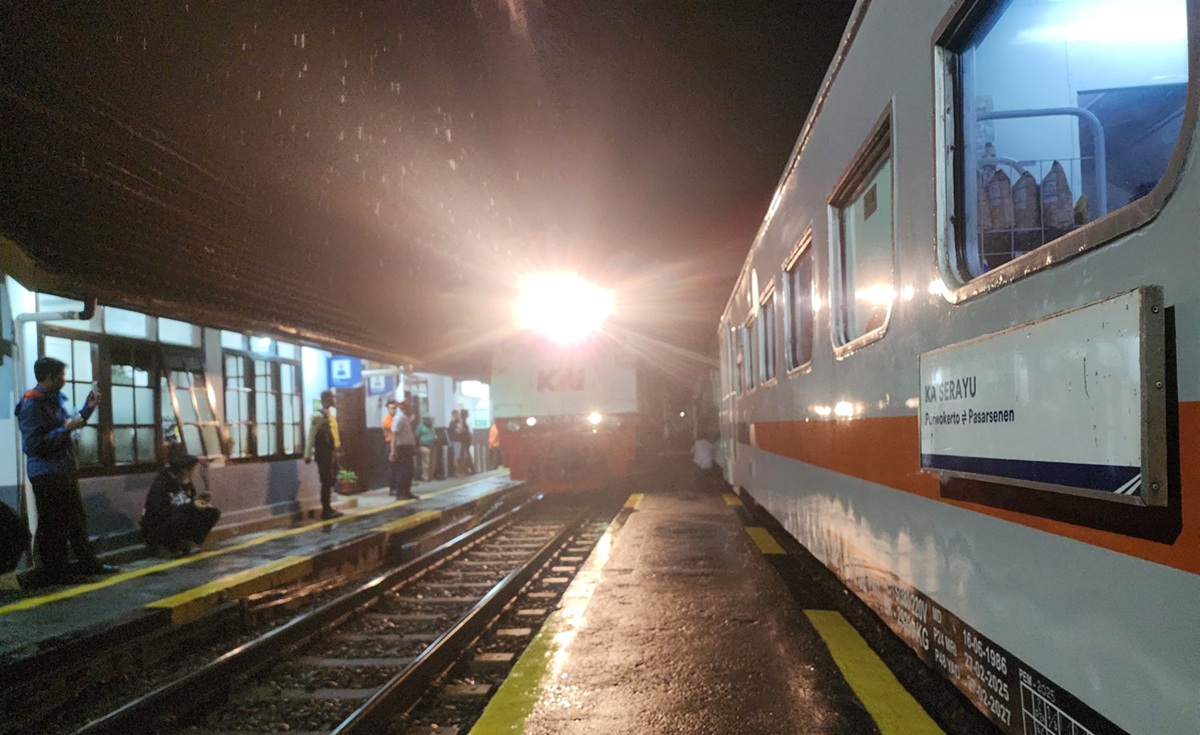 KAI Confirms Train Services Resume Normal Operations After Pangandaran Earthquake