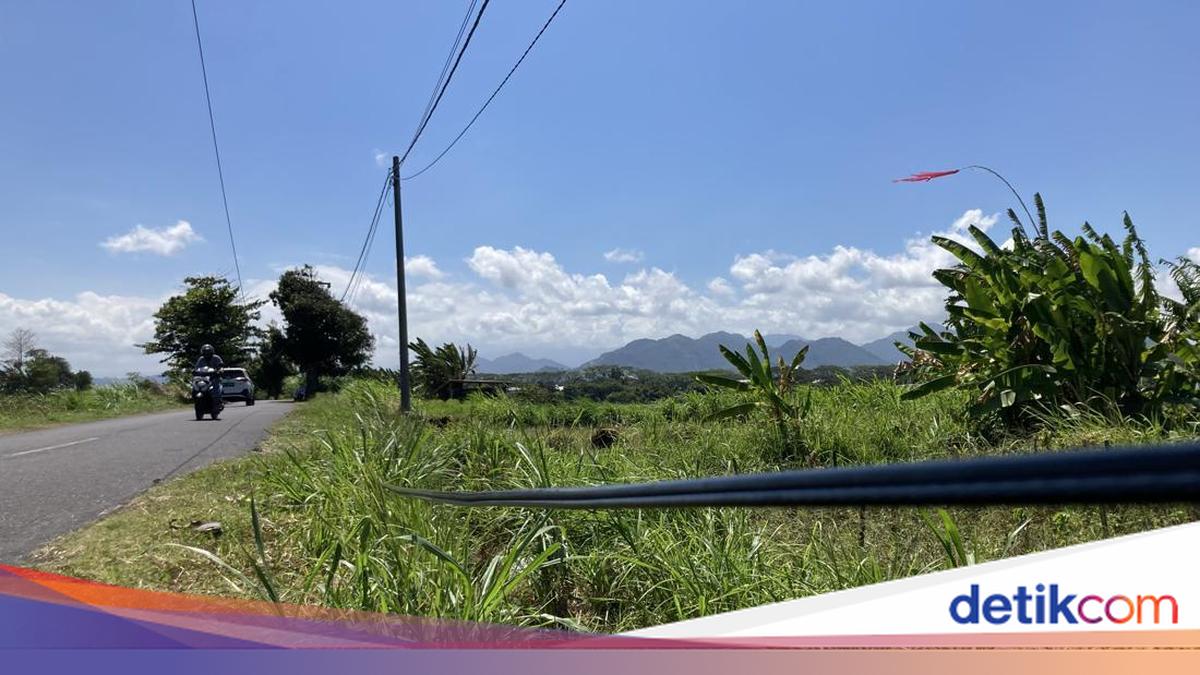 Dangling Cables Endanger Residents in Klungkung, Reports Ignored