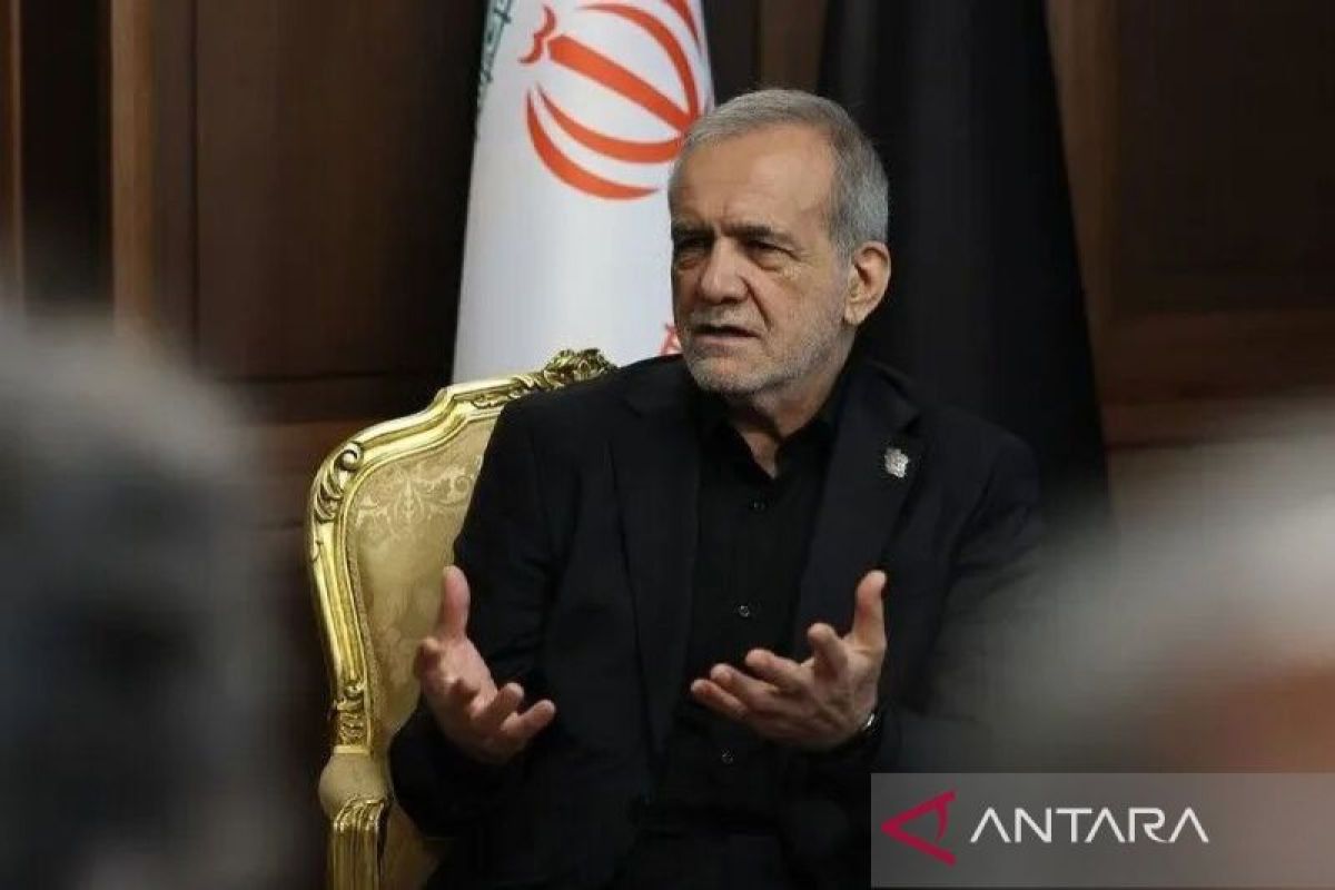 Iranian President Pezeshkian Admits Communication with Supreme Leader Mojtaba Khamenei is 'Very Difficult'