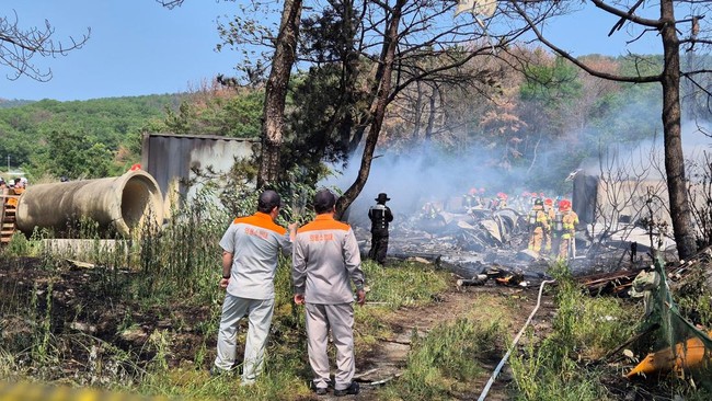 Military Exercise Turns Tragic as Plane Crashes into Mountain