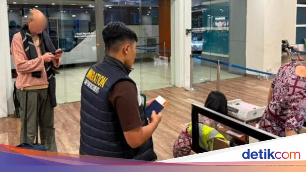 Australian National Deported from Bali for Misusing Visa as Meditation Instructor