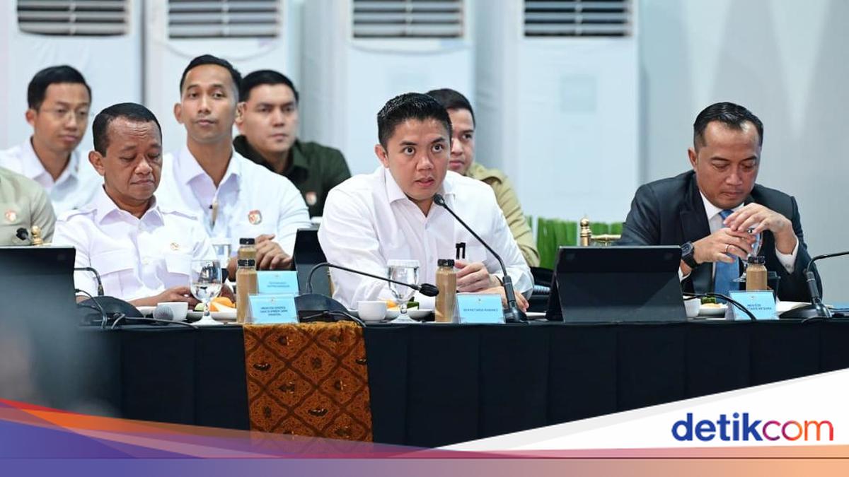 President Prabowo Hosts BRIN Researchers at Palace for First-Ever Research Showcase