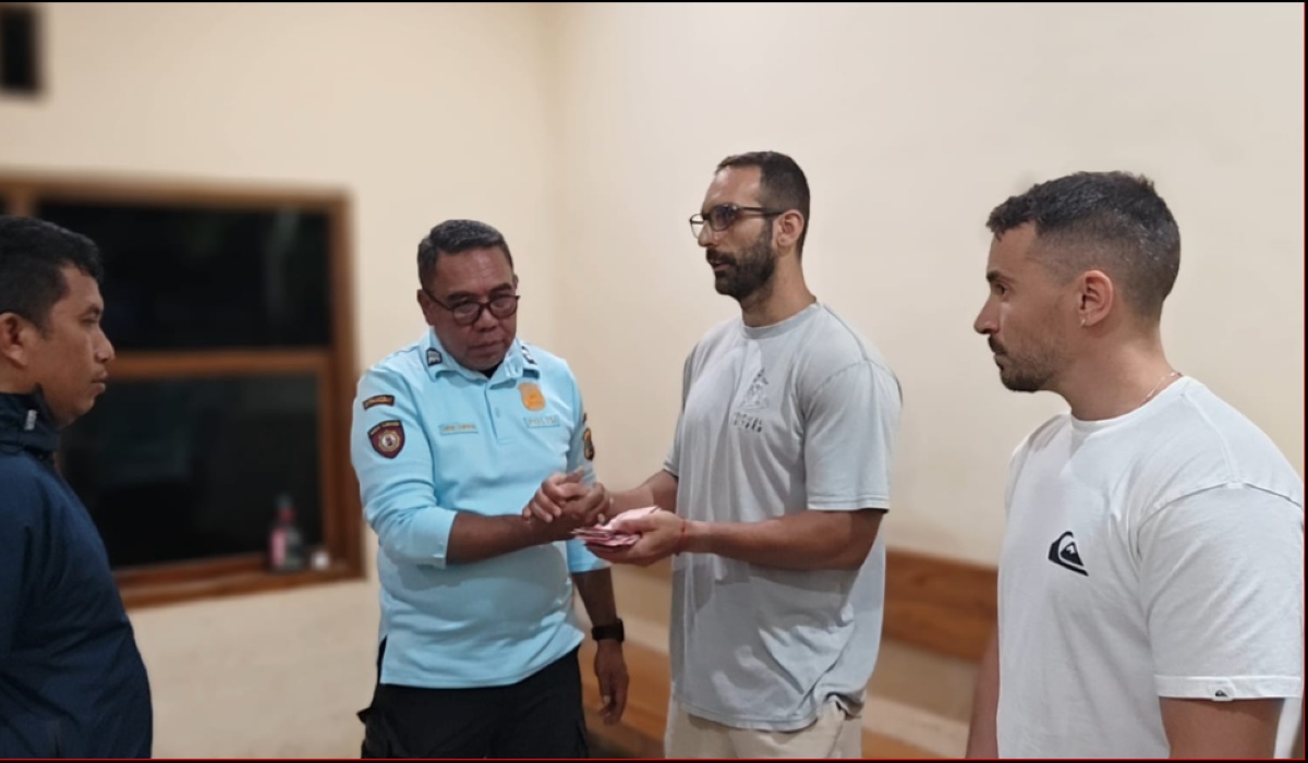 Foreign Tourists Report Travel Agent to Police After Being Abandoned in Labuan Bajo