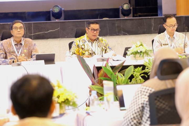 Tangerang City Shortlisted for Top Investment Service Award, Deputy Mayor Showcases Innovations