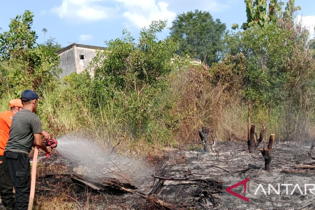 Five Villages in Muara Enim Hit by Forest and Land Fires