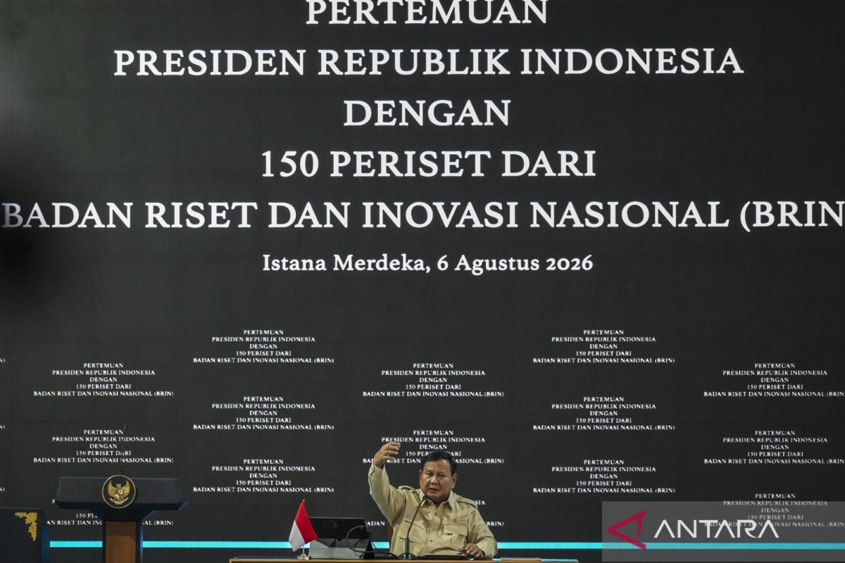 Prabowo urges fact-based governance over scapegoating