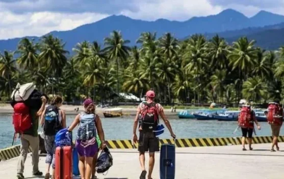 Indonesia Eyes Investment, Tourism Growth to Drive Q3 Economy