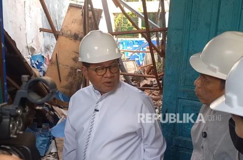 Reason Pramono Dismantles Viral 'Love-Hate Relationship' Pedestrian Bridge