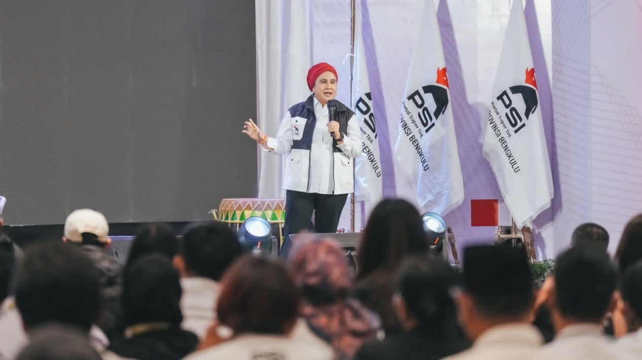 PSI Treasurer Fenty Noverita to Run for House Seat in West Java VI
