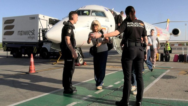 Spain Tightens Border Checks with Italy Following Migrant Surge