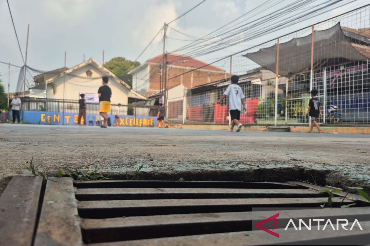 Saving Water Beneath the Playing Field