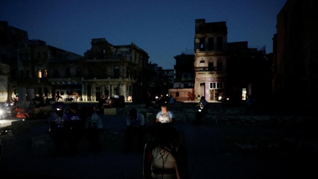 Cuba Faces Fuel Shortages and Energy Crisis, Increasingly Reliant on China