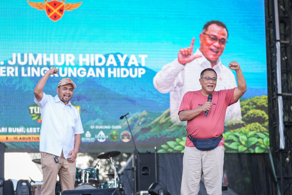 Environment Minister urges optimisation of carbon trading for communities