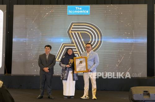 LPPOM Wins Corporate Reputation Award, Emphasises Transparency as Key to Public Trust in Halal Products