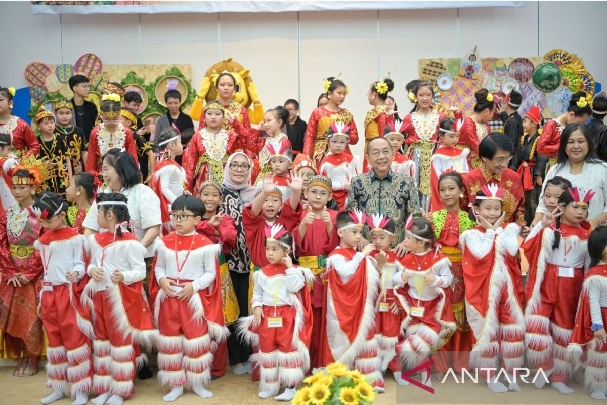 Minister Arifah: Give children space to learn and be creative