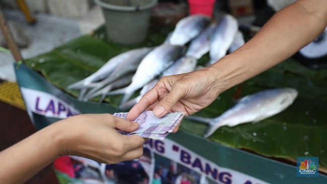 How to Distinguish Formalin-Tainted Fish Amid Rogue Trader Concerns